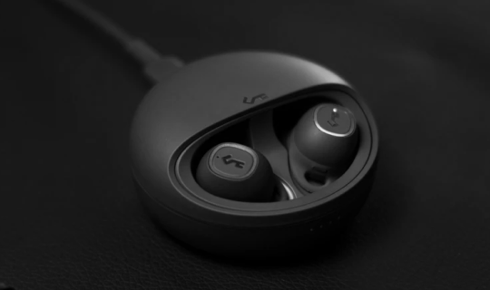 YX1 EARPHONES image